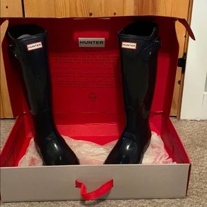 Hunter tall original gloss navy boots